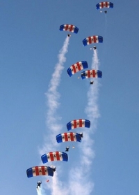 Parachute3